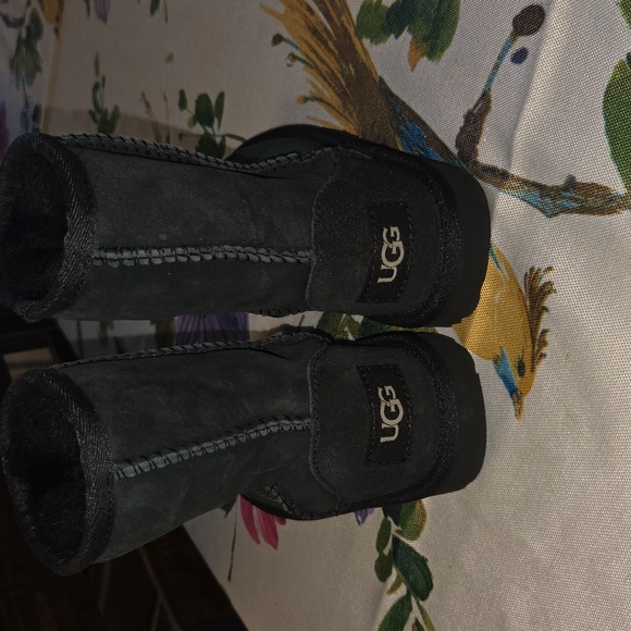 UGG Kids Black Boots - Picture 2 of 5